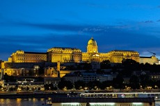 Kulturschätze der Donau - Budapest - Blick auf den Burgberg