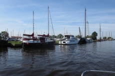 Mit dem Hausboot durch Friesland - Akkrum
