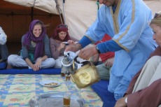 Marokko: Teezeremonie a la Berber