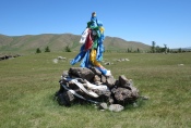 Mongolei: Kleiner Ovoo im Orkhon-Tal