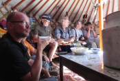 Mongolei: Zu Besuch bei Nomaden