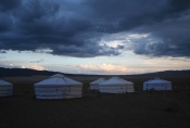 Mongolei: Dramatische Wolkenformation