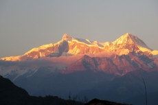 Nepal - Annapurna-Massiv im Sonnenuntergang