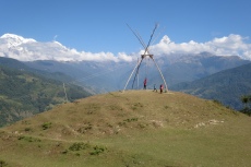 Nepal - Bambusschaukel mit Aussicht