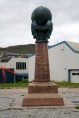 Nordkap, Hurtigruten und Lofoten: Meridiansäule in Hammerfest