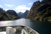 Nordkap, Hurtigruten und Lofoten: Einfahrt in den Trollfjord