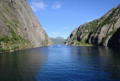 Nordkap, Hurtigruten und Lofoten: Im Trollfjord