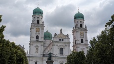 Passau - Dom St. Stephan mit größter Domorgel der Welt